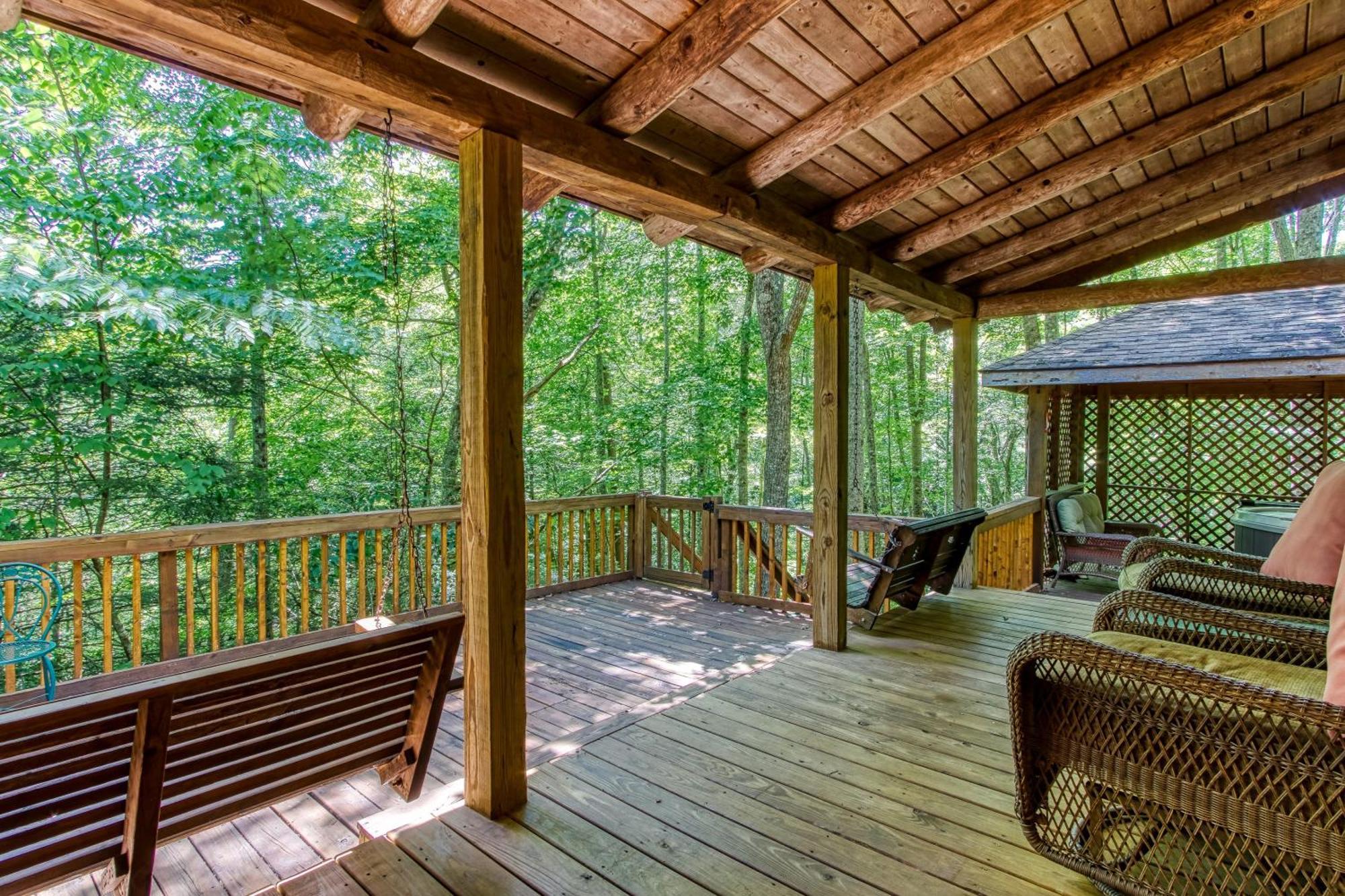 Very Private, Real Log Cabin With Hot Tub! Sevierville Exteriör bild